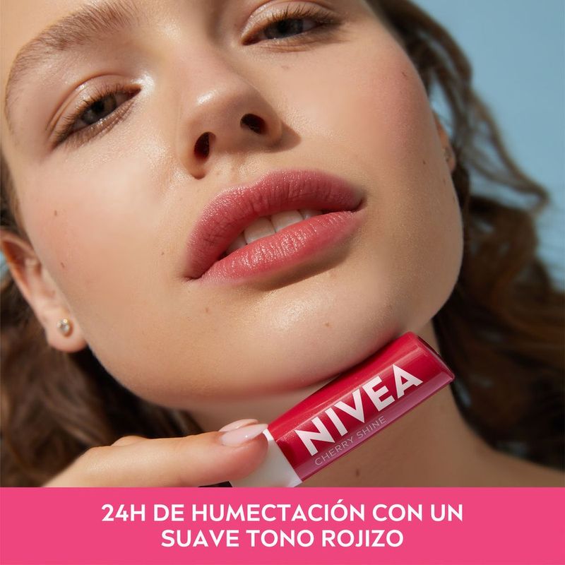 protector-solar-labial-con-brillo-fruity-shine-x-4-8-g