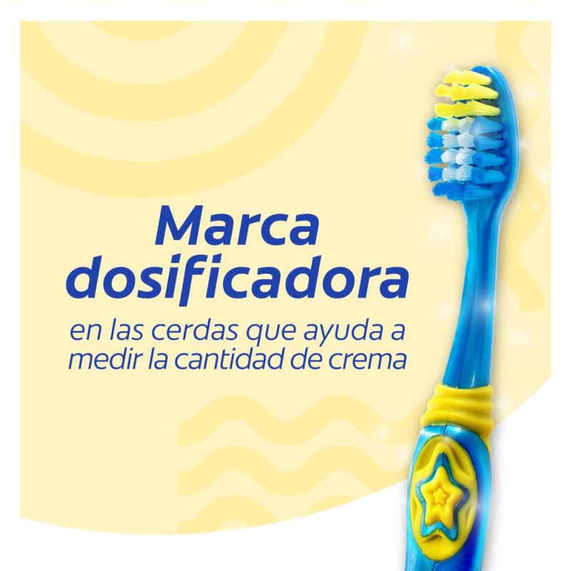 cepillo-dental-colgate-smiles-2-un-6-anos-minions